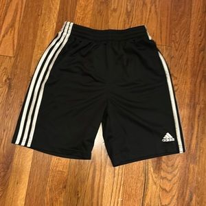 Boys Classic Adidas Shorts, size XL
